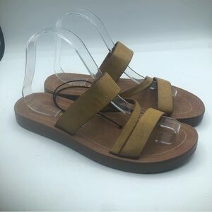 Madden Girl Sandals Size 8.5M The mustard Double Strap Slip On‎ Casual Shoes